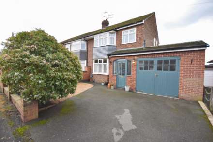 TRAFALGAR AVENUE, Poynton, SK12 1RU