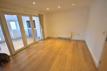 BROOKSIDE AVENUE, Poynton, Image 2