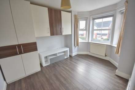 BROOKSIDE AVENUE, Poynton, Image 5