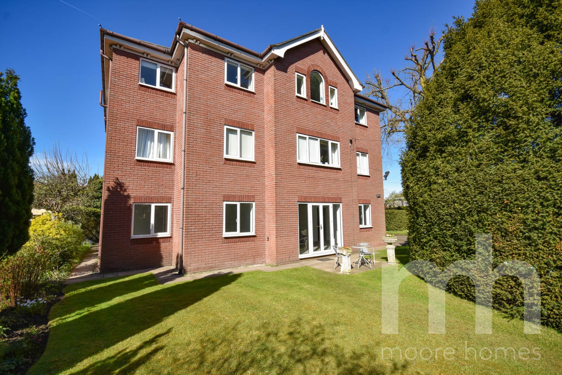 PINE LODGE, LONDON ROAD SOUTH, Poynton, SK12 1NJ, Image 1