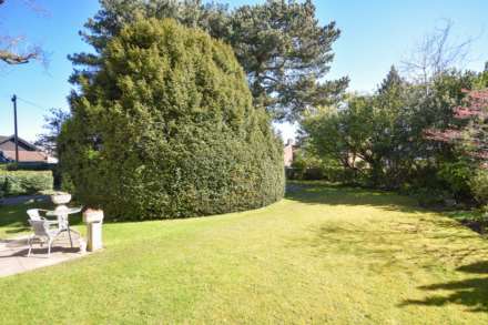 PINE LODGE, LONDON ROAD SOUTH, Poynton, SK12 1NJ, Image 12