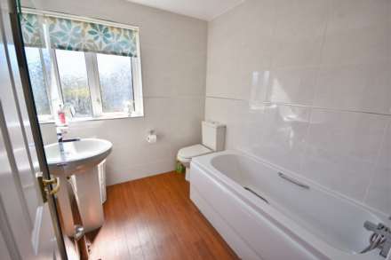 GLASTONBURY DRIVE, Poynton, SK12 1EN, Image 15