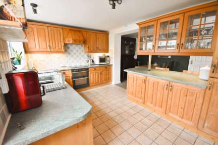PUFFIN AVENUE, Poynton, Image 7