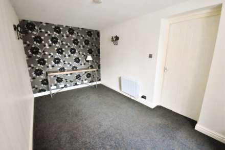 PUFFIN AVENUE, Poynton, Image 8