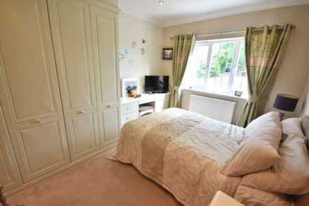 HOLLY ROAD, High Lane, SK6 8HW, Image 12