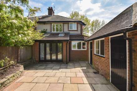COACHWAY, Prestbury, SK10 4JH, Image 4