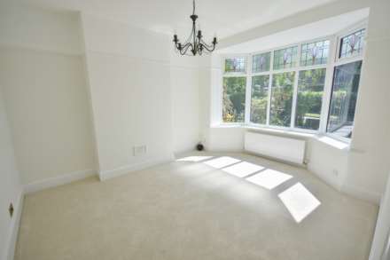 COACHWAY, Prestbury, SK10 4JH, Image 5