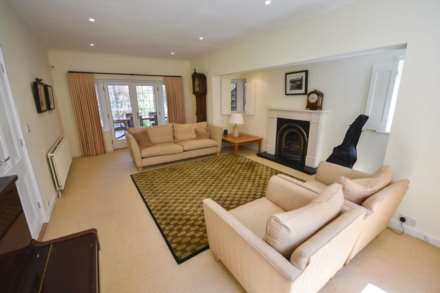 BROADWALK, Prestbury, SK10 4BR, Image 15