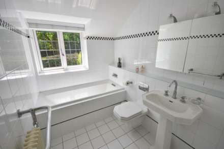 BROADWALK, Prestbury, SK10 4BR, Image 21