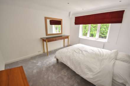 BROADWALK, Prestbury, SK10 4BR, Image 27
