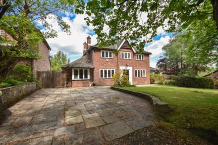 BROADWALK, Prestbury, SK10 4BR, Image 5