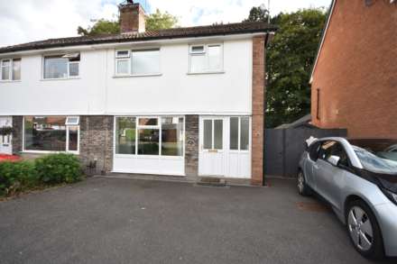 PARKLANDS Way, Poynton, Image 1