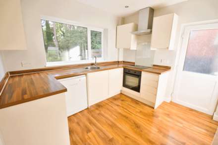 PARKLANDS Way, Poynton, Image 6