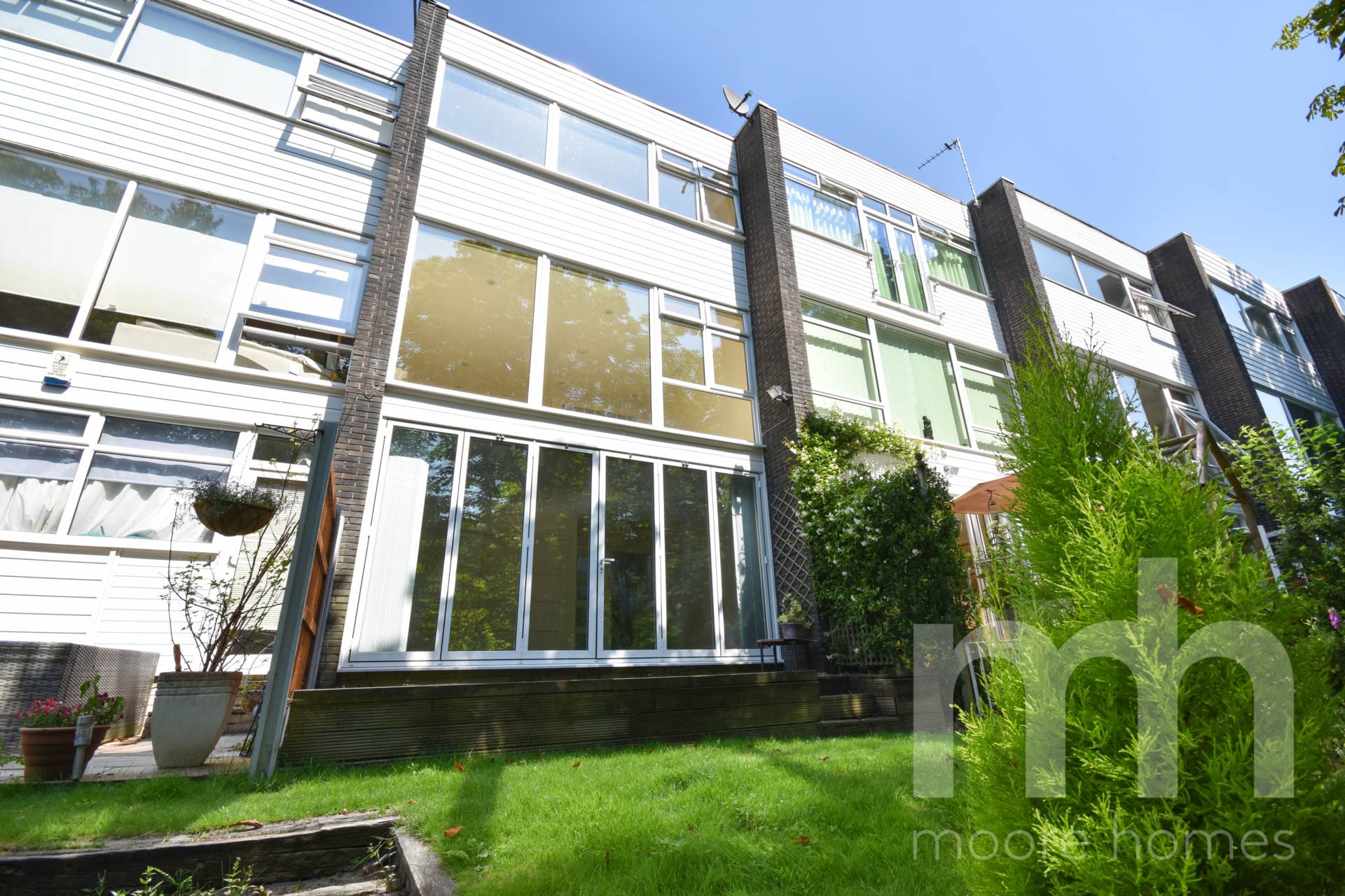 BOLLIN MEWS, Prestbury, SK10 4DP, Image 4
