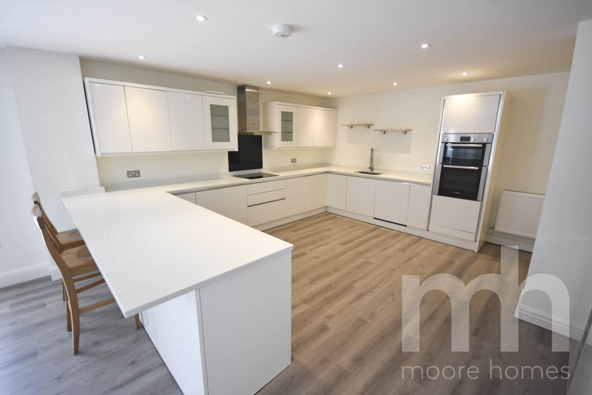 FIRST FLOOR APARTMENT, PARK LANE, Poynton, SK12 1RD, Image 3