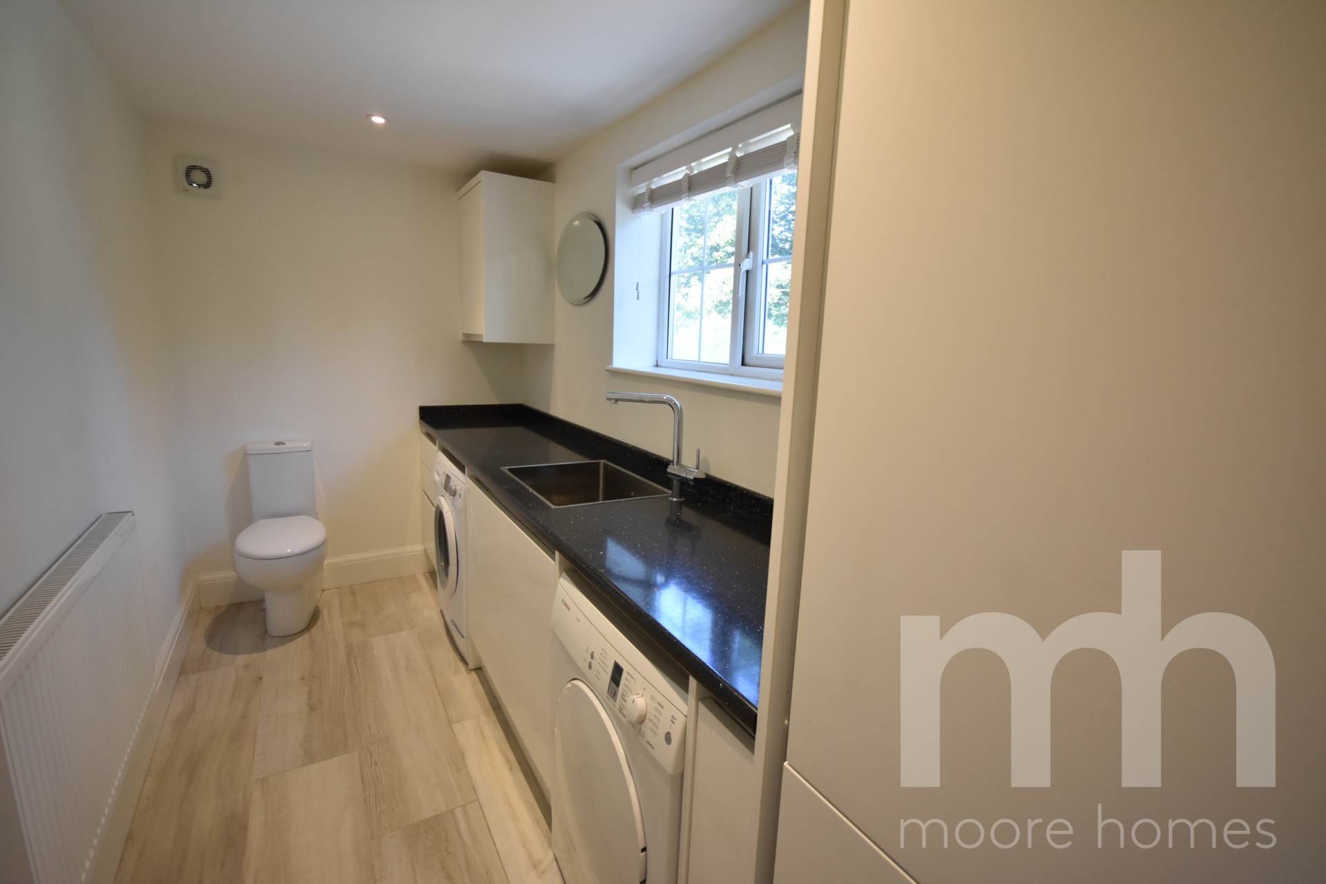 FIRST FLOOR APARTMENT, PARK LANE, Poynton, SK12 1RD, Image 8