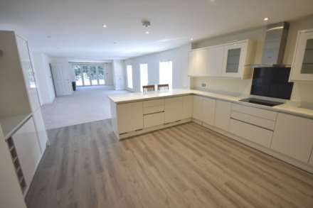 Property For Rent Park Lane, Poynton, Stockport