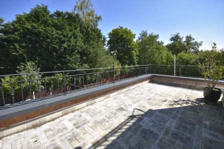 FIRST FLOOR APARTMENT, PARK LANE, Poynton, SK12 1RD, Image 7