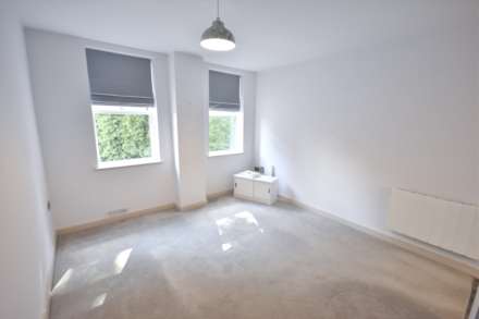 WOODVIEW, FIRST AVENUE, Poynton, SK12 1BF, Image 3