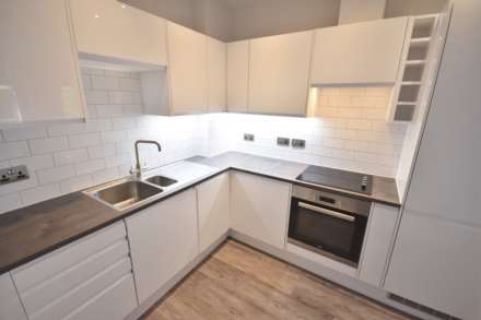 WOODVIEW, FIRST AVENUE, Poynton, SK12 1BF, Image 4