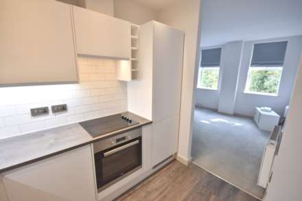WOODVIEW, FIRST AVENUE, Poynton, SK12 1BF, Image 5