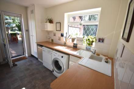 ANGLESEY WATER, Poynton, SK12 1LJ, Image 15