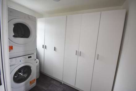 DISTAFF ROAD, Poynton, SK12 1HN, Image 11