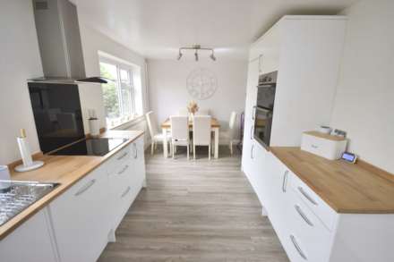 DISTAFF ROAD, Poynton, SK12 1HN, Image 2