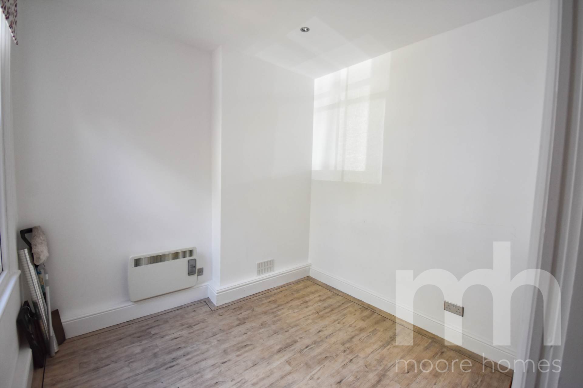 FIRST FLOOR OFFICES, PARK LANE, Poynton, SK12 1RD, Image 4