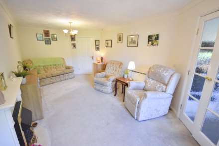 HOLLAND COURT, Poynton, SK12 1PL, Image 2