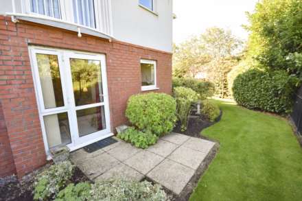 HOLLAND COURT, Poynton, SK12 1PL, Image 3