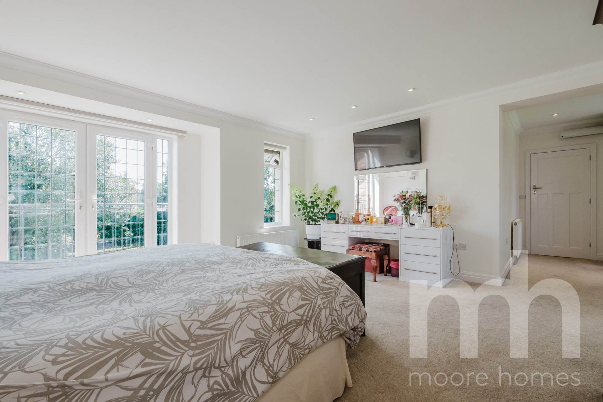 CHESTER ROAD, Woodford SK7 1QP, Image 20