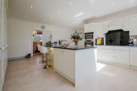 CHESTER ROAD, Woodford SK7 1QP, Image 10