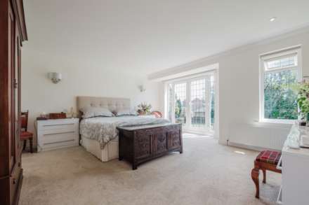 CHESTER ROAD, Woodford SK7 1QP, Image 19