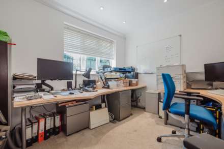 CHESTER ROAD, Woodford SK7 1QP, Image 30