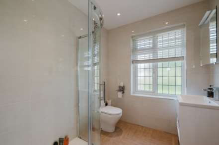 CHESTER ROAD, Woodford SK7 1QP, Image 32