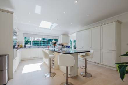 CHESTER ROAD, Woodford SK7 1QP, Image 9