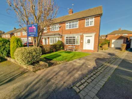 HAWTHORN GROVE, Bramhall, Image 1