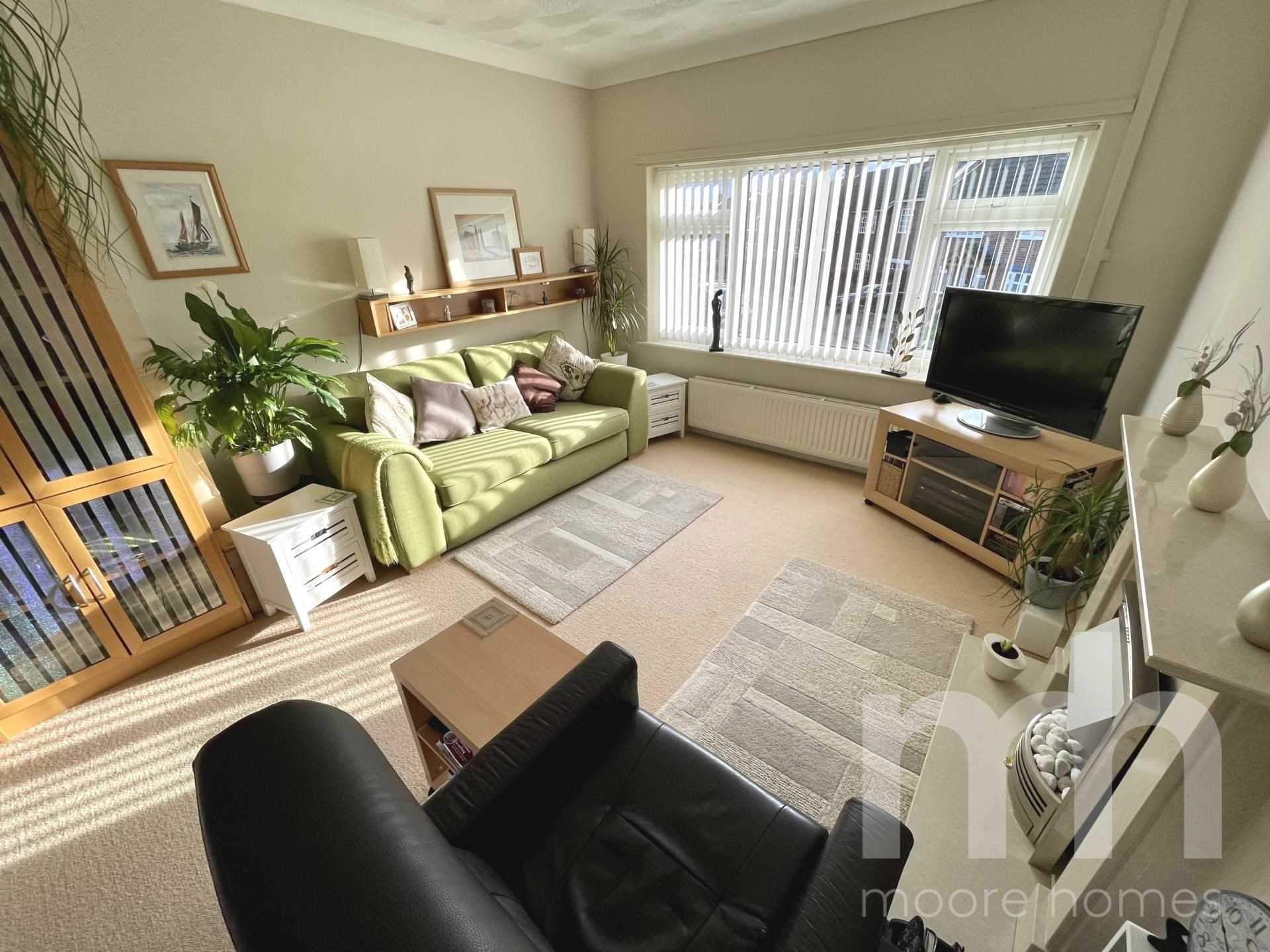 DARWIN GROVE, Bramhall SK7 2DS, Image 2