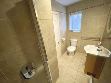 ROGER HEY, Cheadle Hulme SK8 5LN, Image 17