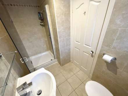 ROGER HEY, Cheadle Hulme SK8 5LN, Image 18