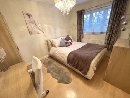 ROGER HEY, Cheadle Hulme SK8 5LN, Image 20