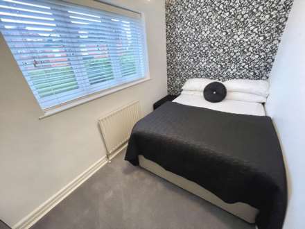 ROGER HEY, Cheadle Hulme SK8 5LN, Image 21