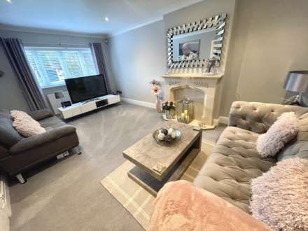 ROGER HEY, Cheadle Hulme SK8 5LN, Image 3