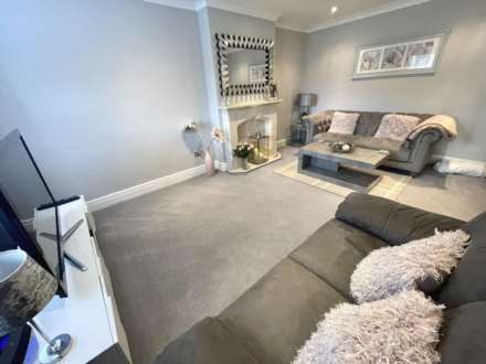 ROGER HEY, Cheadle Hulme SK8 5LN, Image 9