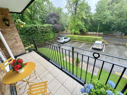 CLYSBARTON COURT, Bramhall Park Road, Bramhall SK7 3NP, Image 1