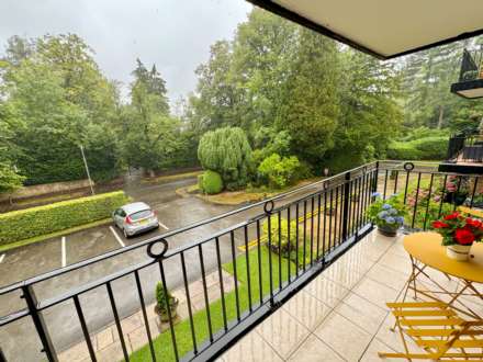 CLYSBARTON COURT, Bramhall Park Road, Bramhall SK7 3NP, Image 12
