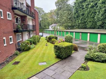 CLYSBARTON COURT, Bramhall Park Road, Bramhall SK7 3NP, Image 13