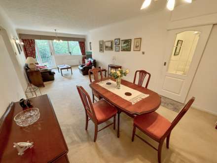 CLYSBARTON COURT, Bramhall Park Road, Bramhall SK7 3NP, Image 7