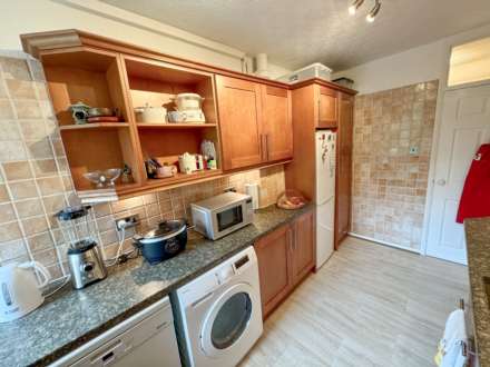 CLYSBARTON COURT, Bramhall Park Road, Bramhall SK7 3NP, Image 8